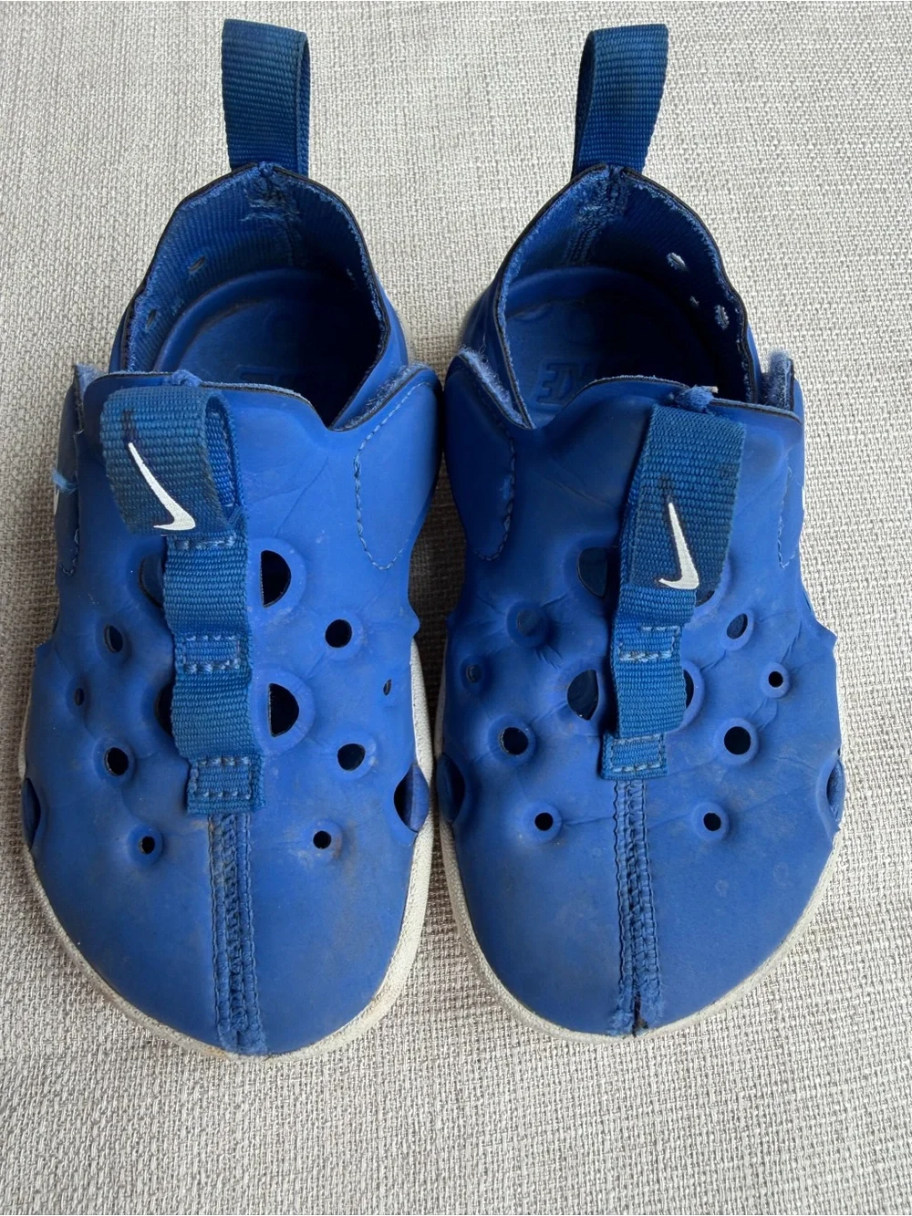 Nike Blue Water Shoes Kids size 6c